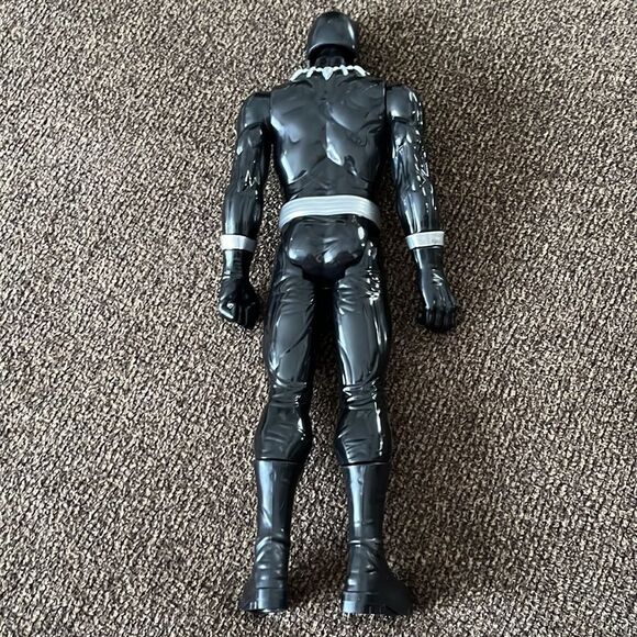 Black Panther Marvel Avengers 11.5” Black/Silver Figure Hasbro C-3632B 2017 - Picture 9 of 14